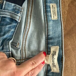 Madewell Maternity “Perfect Fit” size 27 Jeans